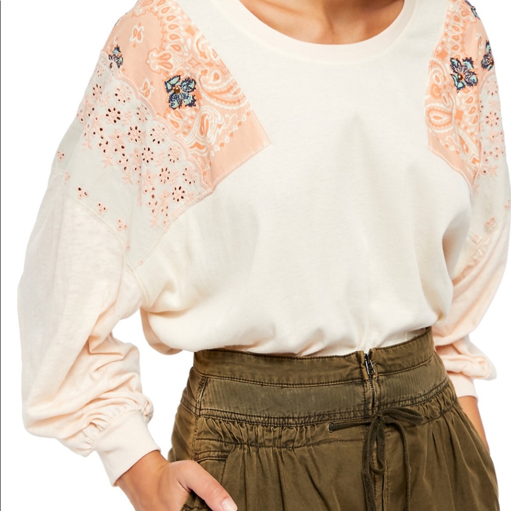 Free people SMALL feelin it too